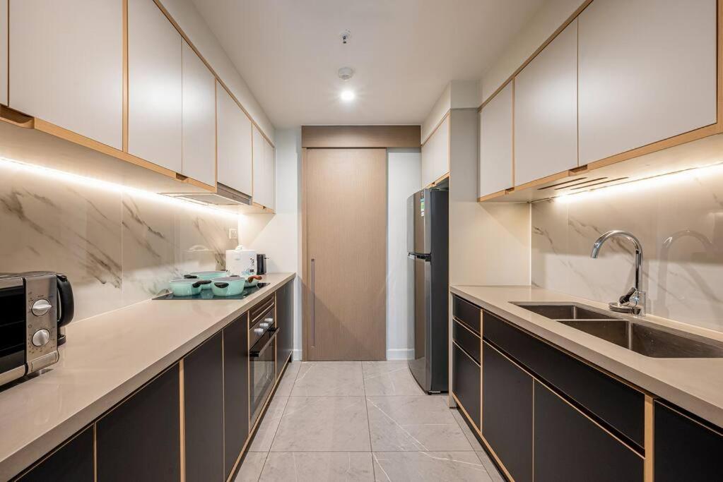Apartment Modern 3br Panoramic Views *