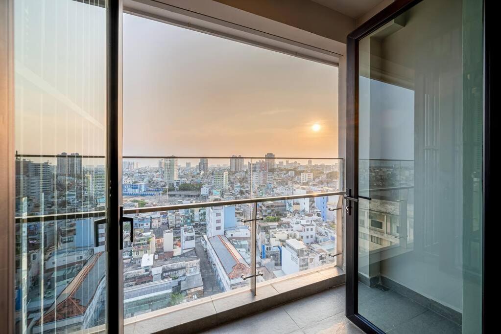 Modern 3br Panoramic Views Apartment Ho Chi Minh City