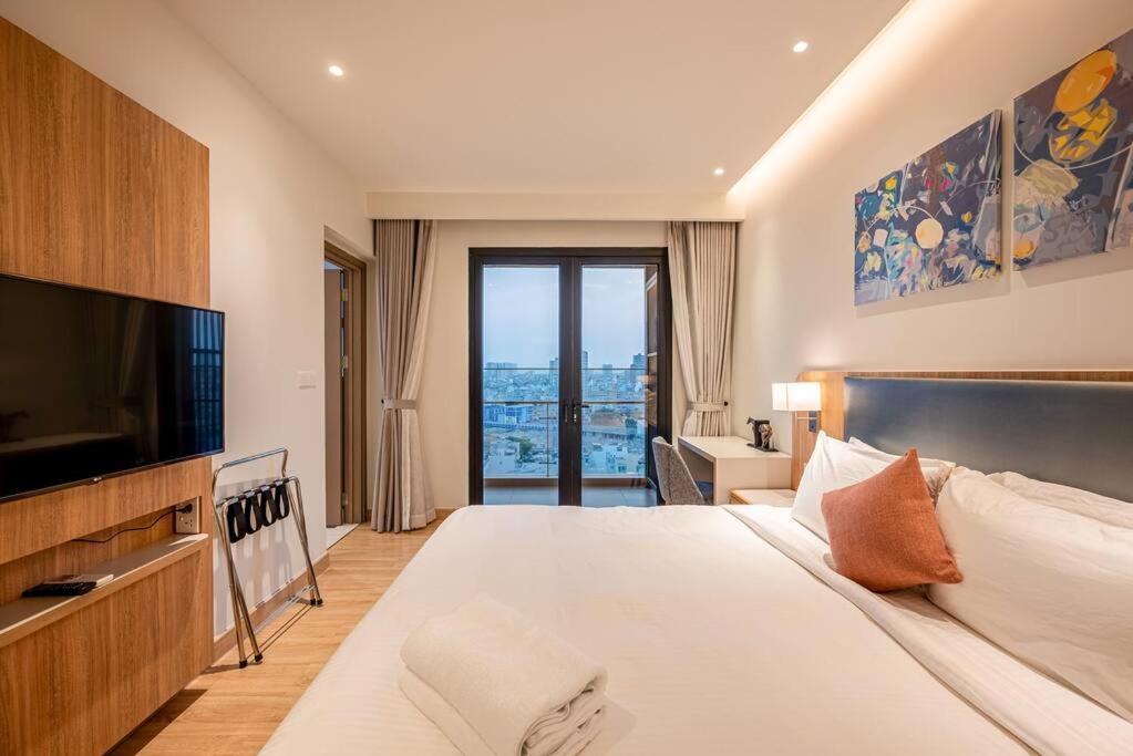 Modern 3br Panoramic Views Ho Chi Minh City