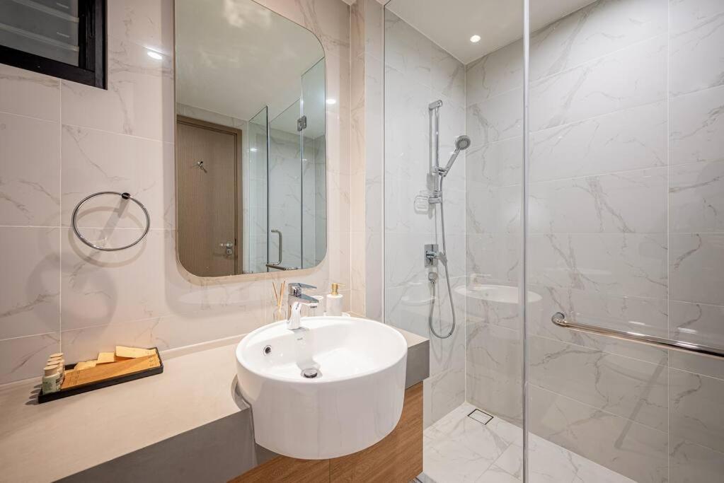 Modern 3br Panoramic Views Apartment *