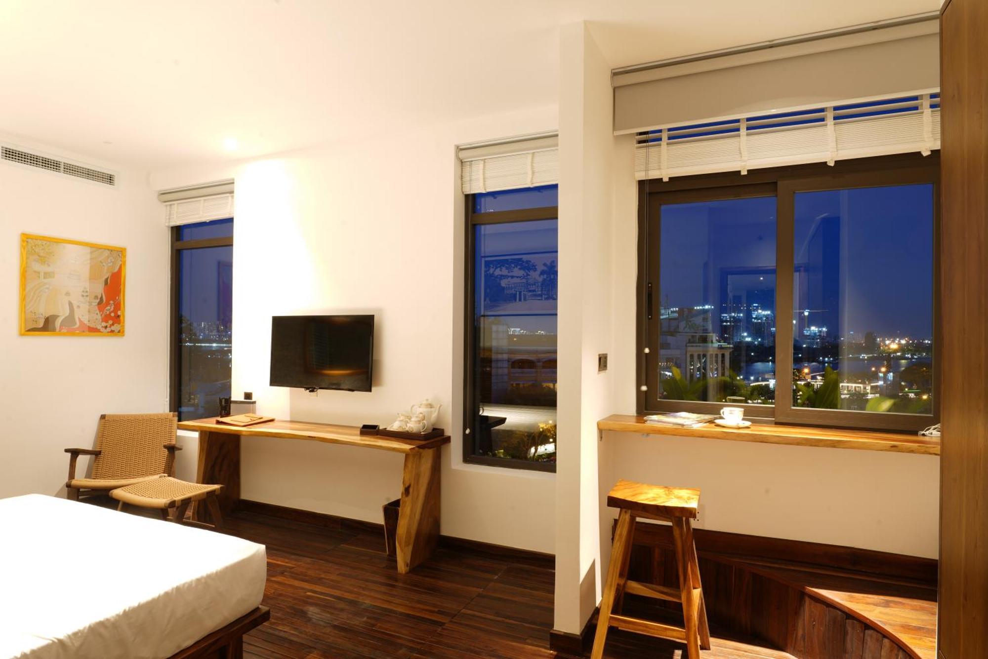 Hotel Sky Gem 4*