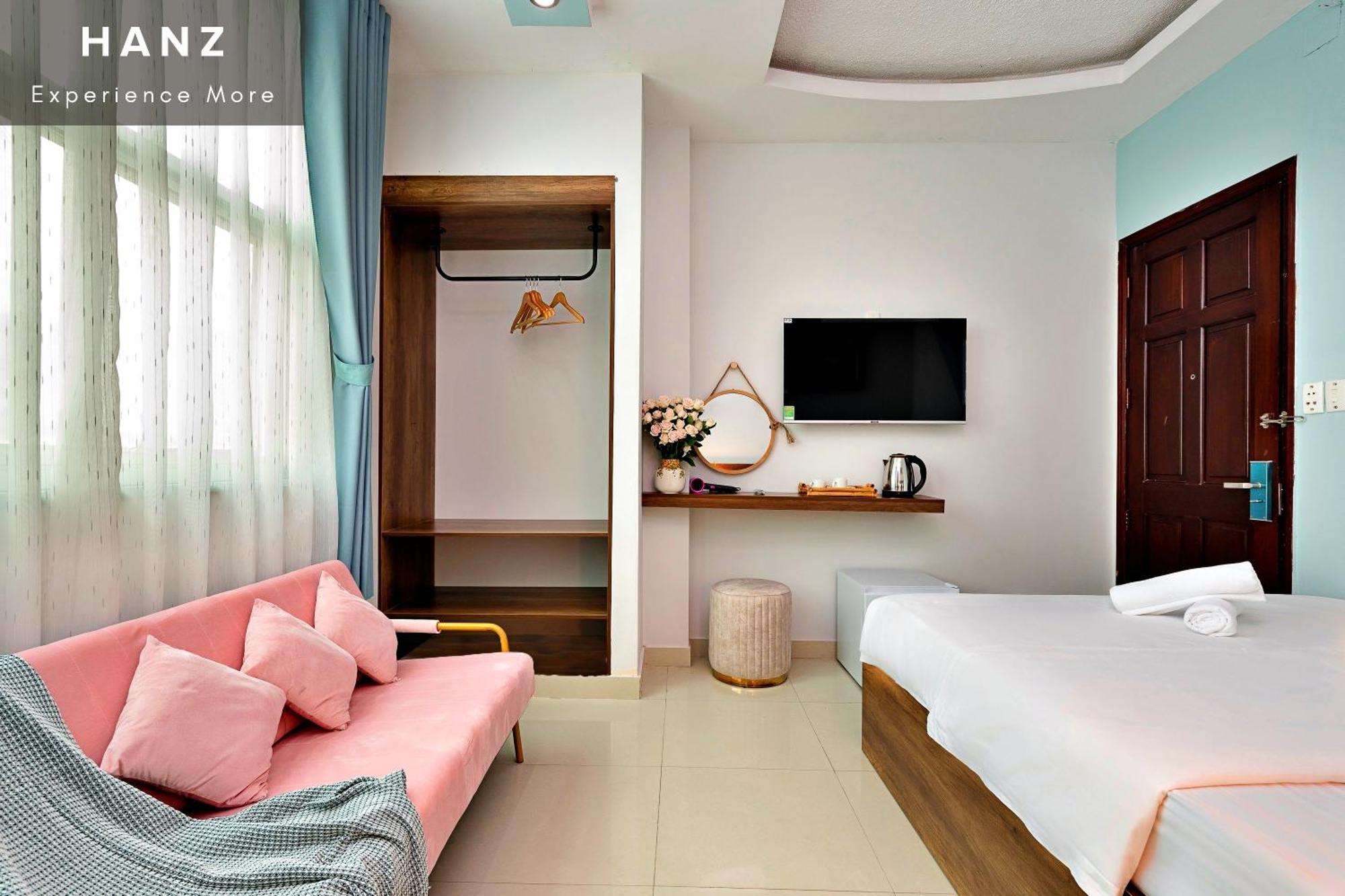 Hanz 137 Vivianne De Tham Hotel 3*