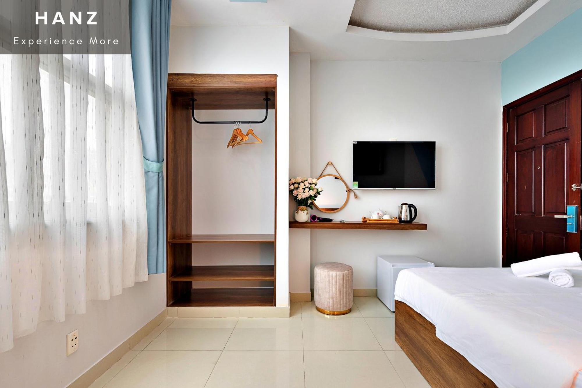 Hotel Hanz 137 Vivianne De Tham 3*