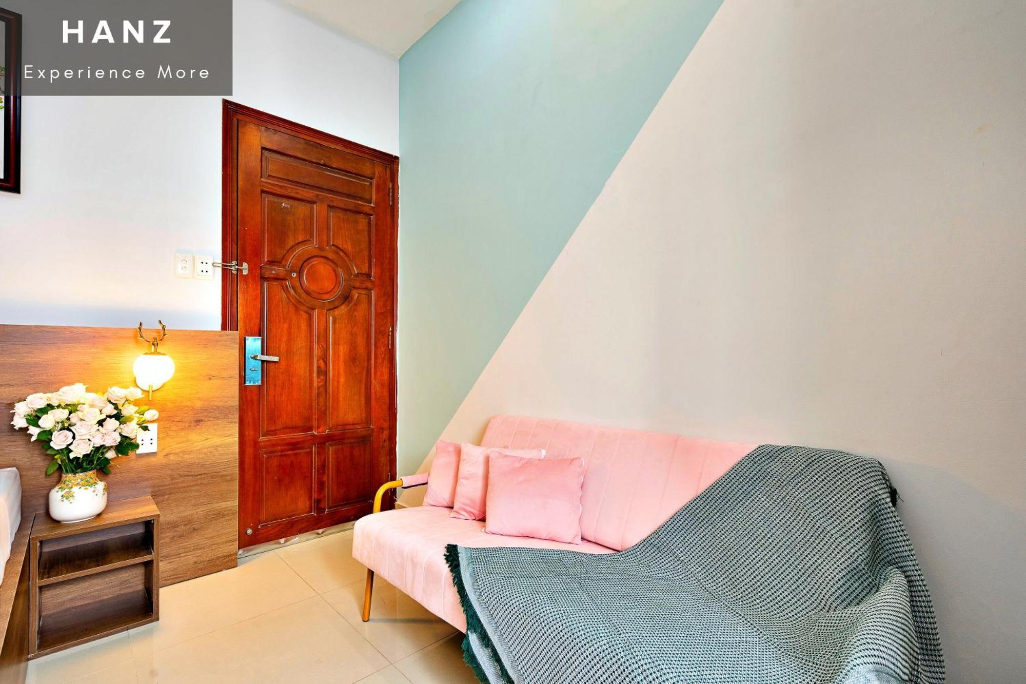 Hotel Hanz 137 Vivianne De Tham