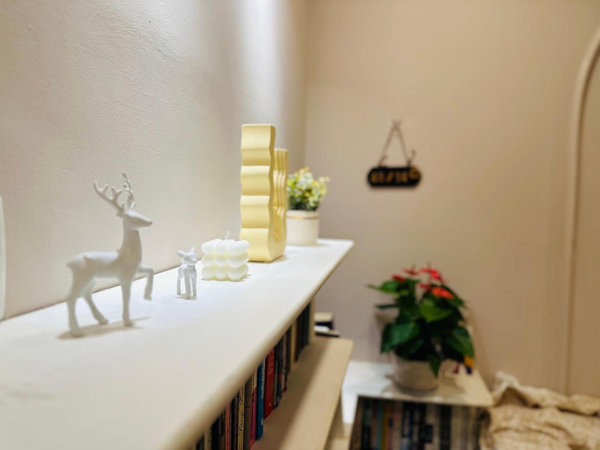 Apartment Nguyen Nha 2 Phong Ngu, 3 Guong, 45 Pham Viet Chanh - 1 Tret - 1 Lau