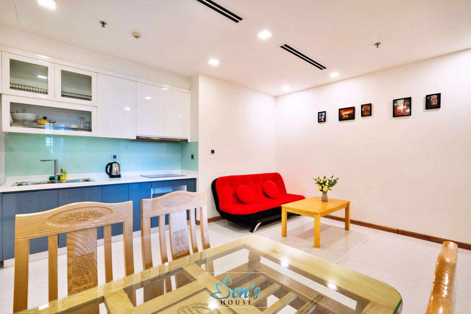 Sens House Saigon - Serviced In Vinhomes Park *