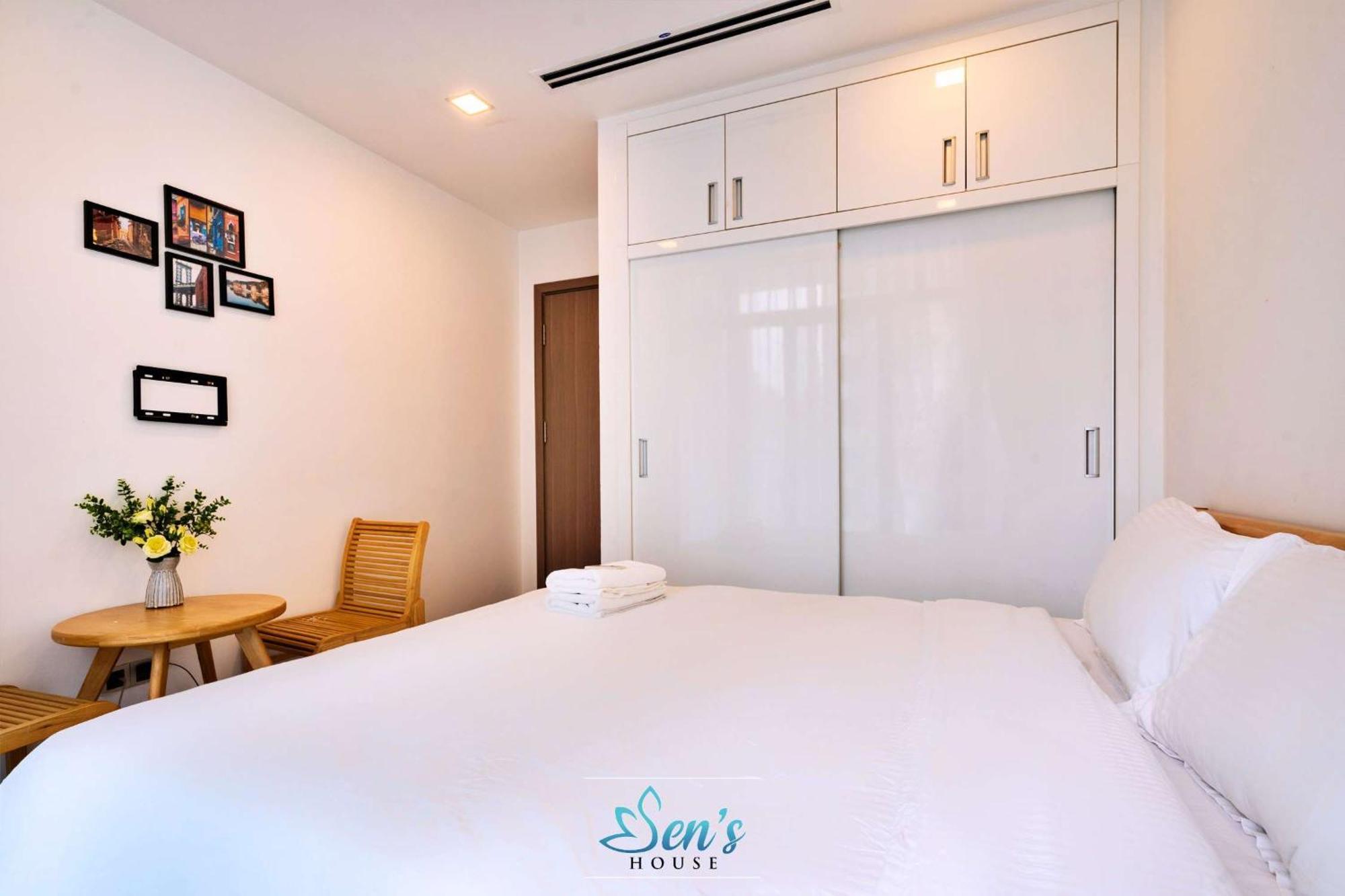 Apartment Sens House Saigon - Serviced In Vinhomes Park *