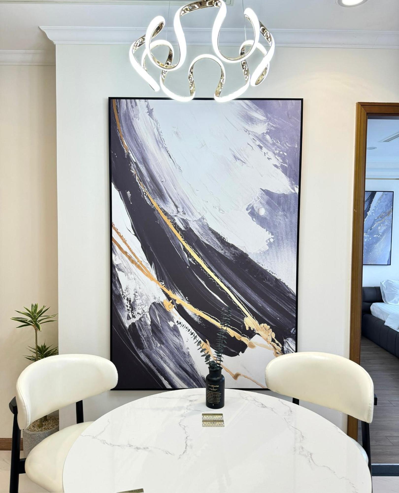Apartment Landmark Luxury - Luna Ho Chi Minh City