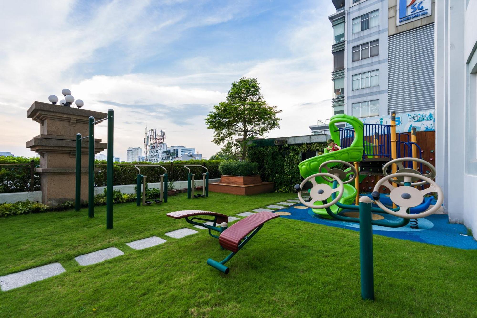 Leman Luxury 2br 3br For Rent In Ho Chi Minh City
