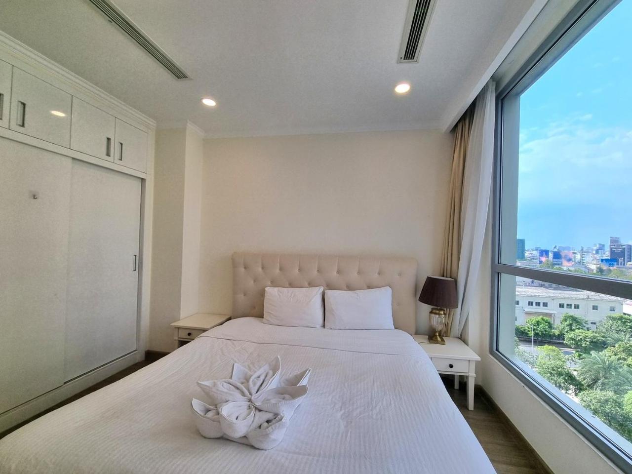 Landmark 1bed Bathtub * Ho Chi Minh City