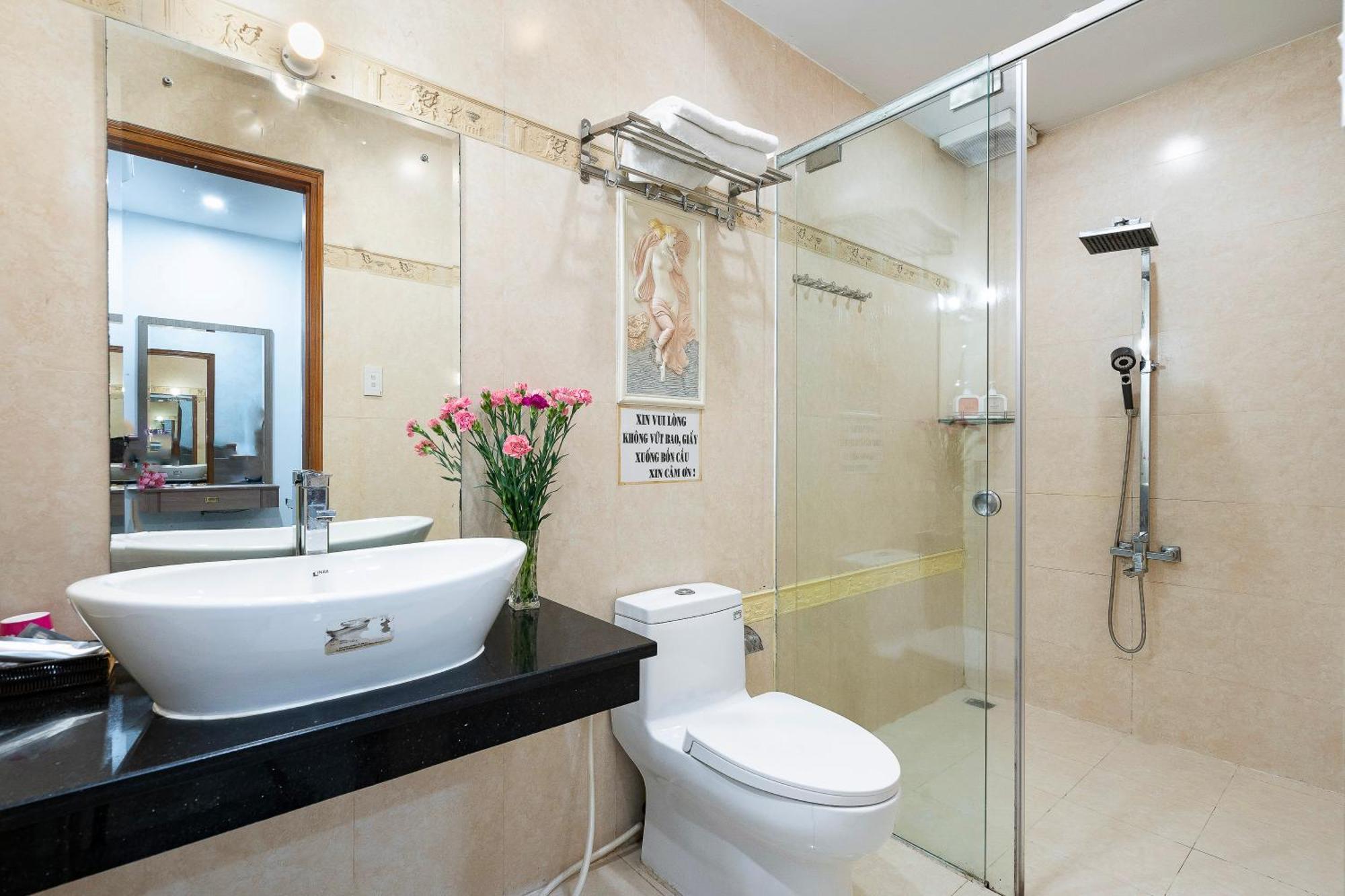 Hotel Lucky Star Nguyen Trai Q5 3*