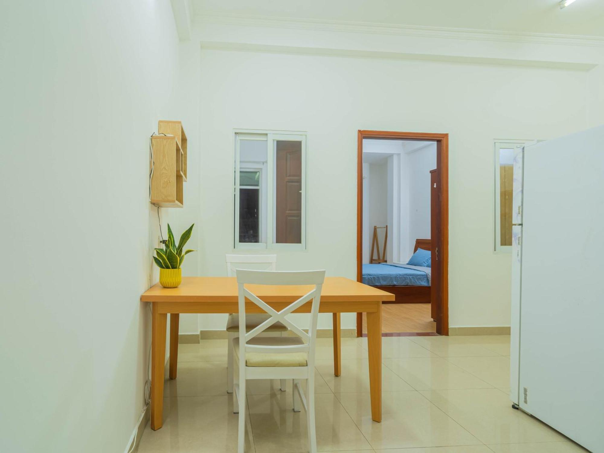 Lalahouse Riverside 3*