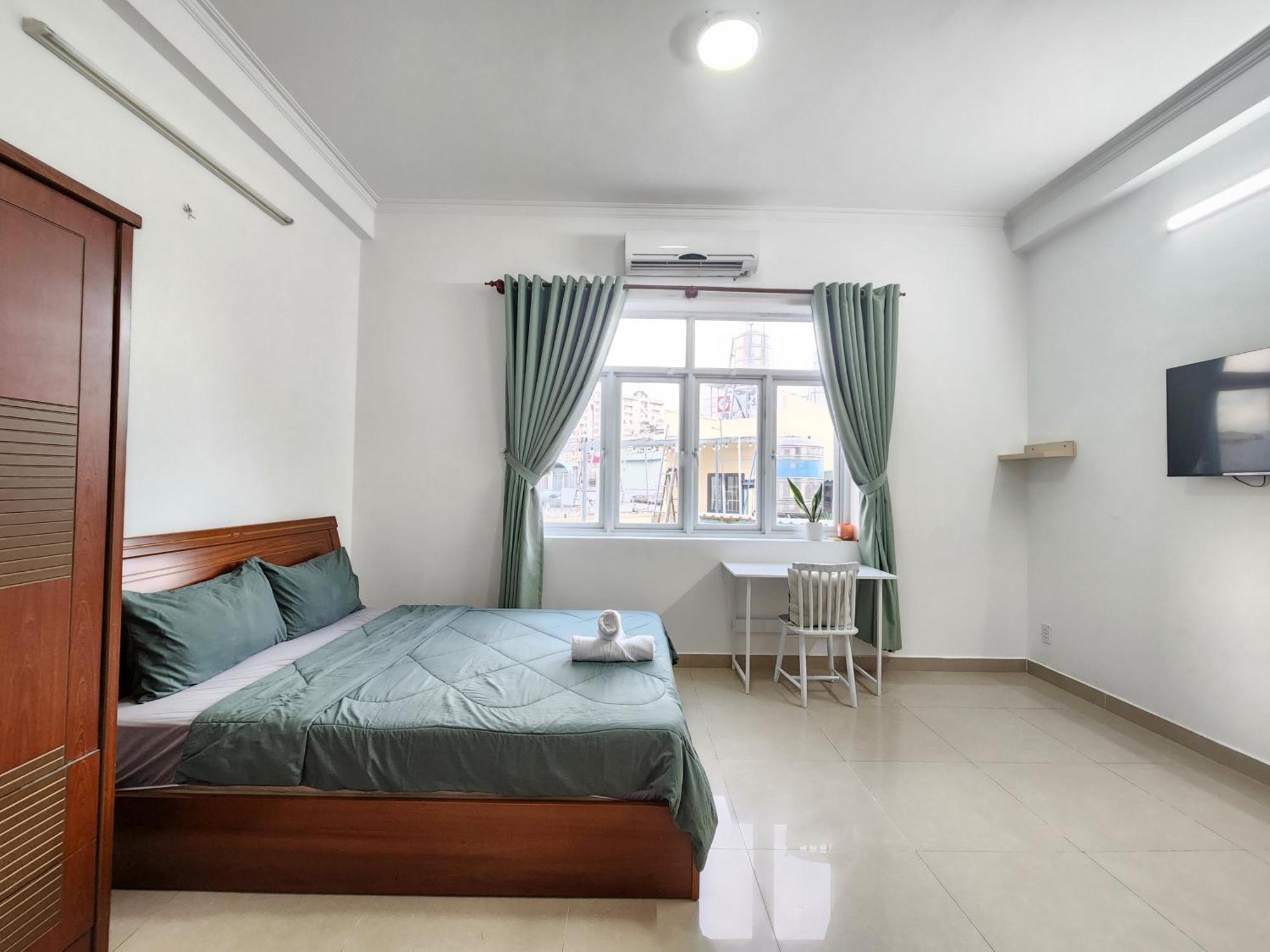 Lalahouse Riverside Khách sạn
