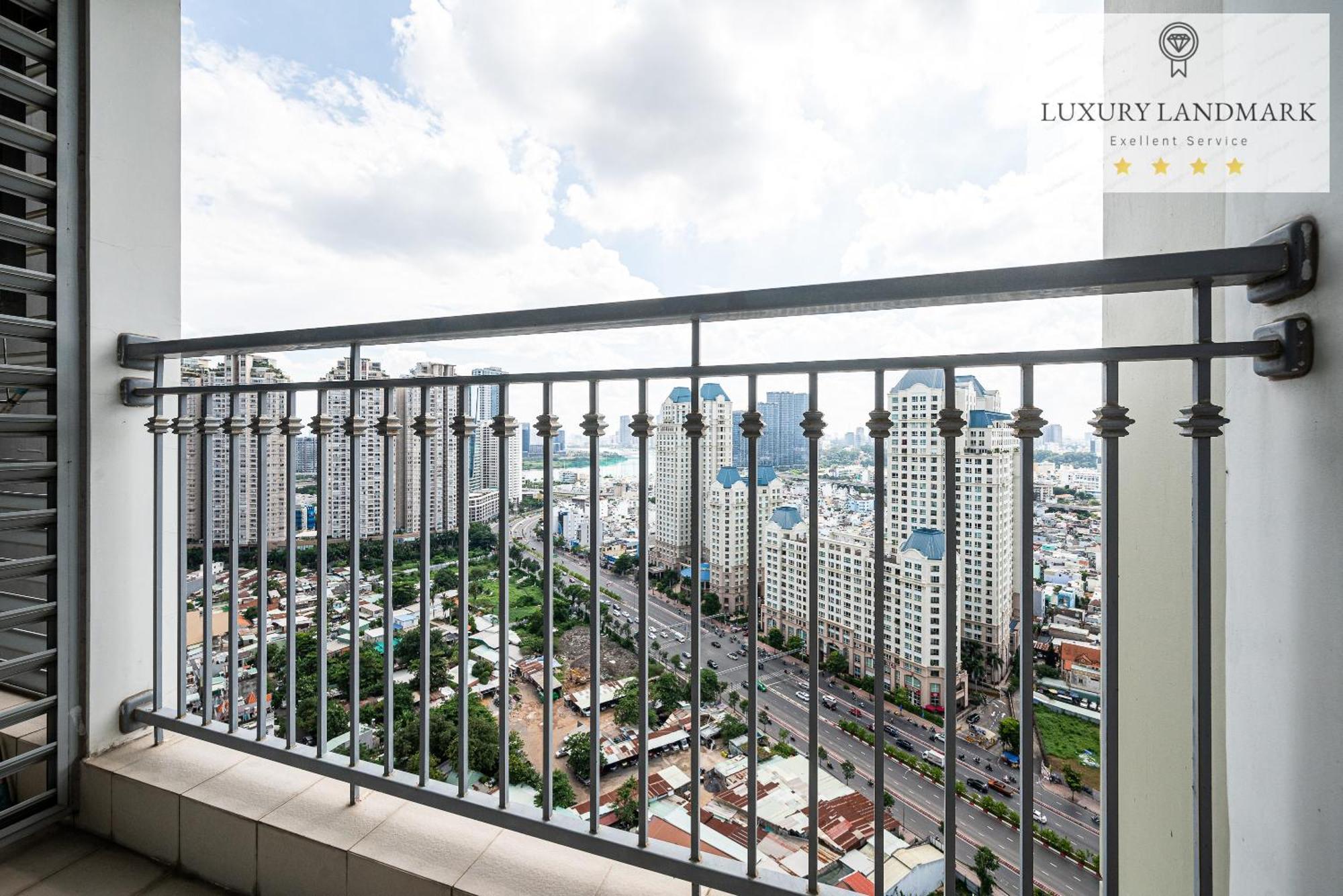 Landmark De Fusion - Vinhomes Central Park 4* Ho Chi Minh City