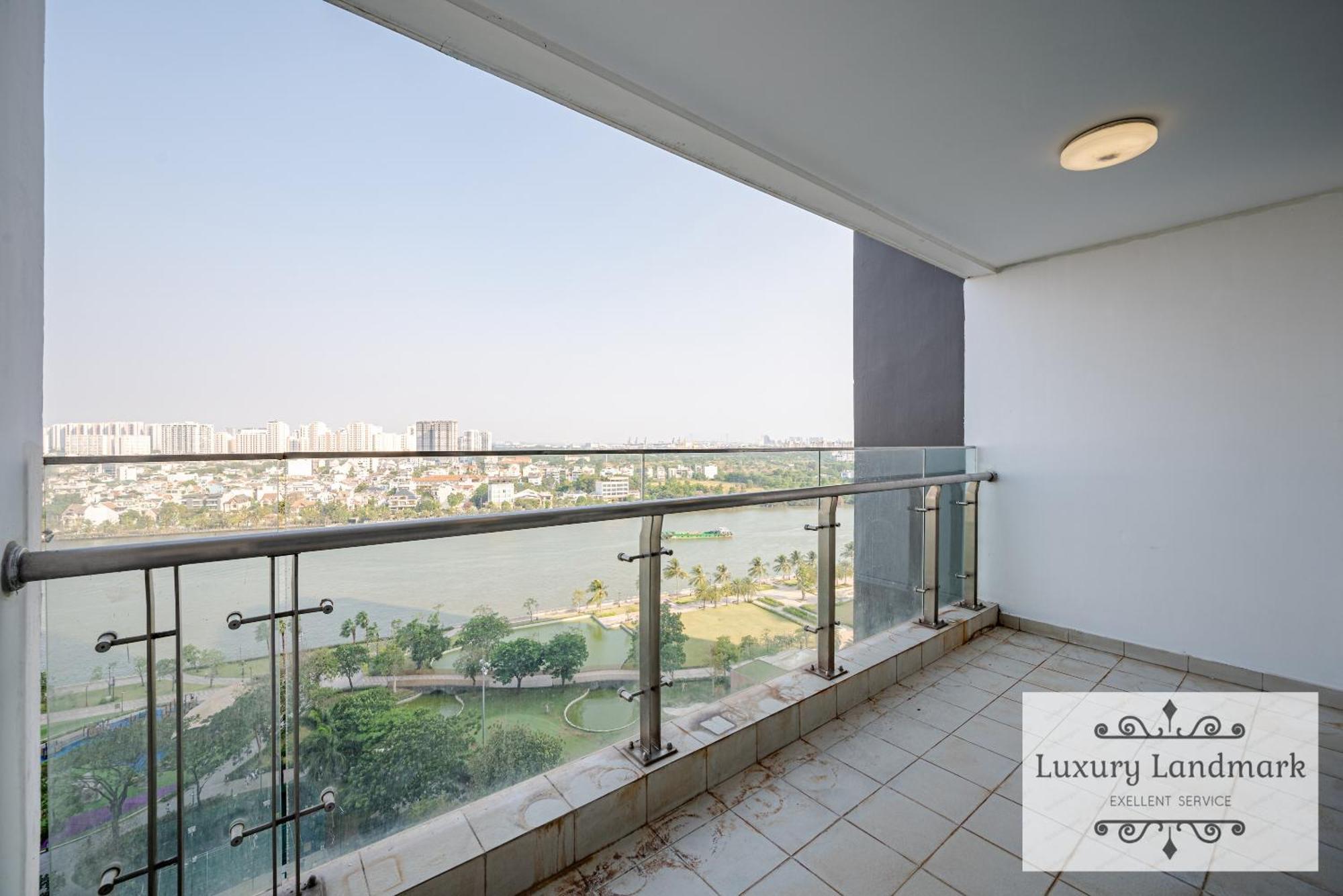 Aparthotel Landmark De Fusion - Vinhomes Central Park 4*