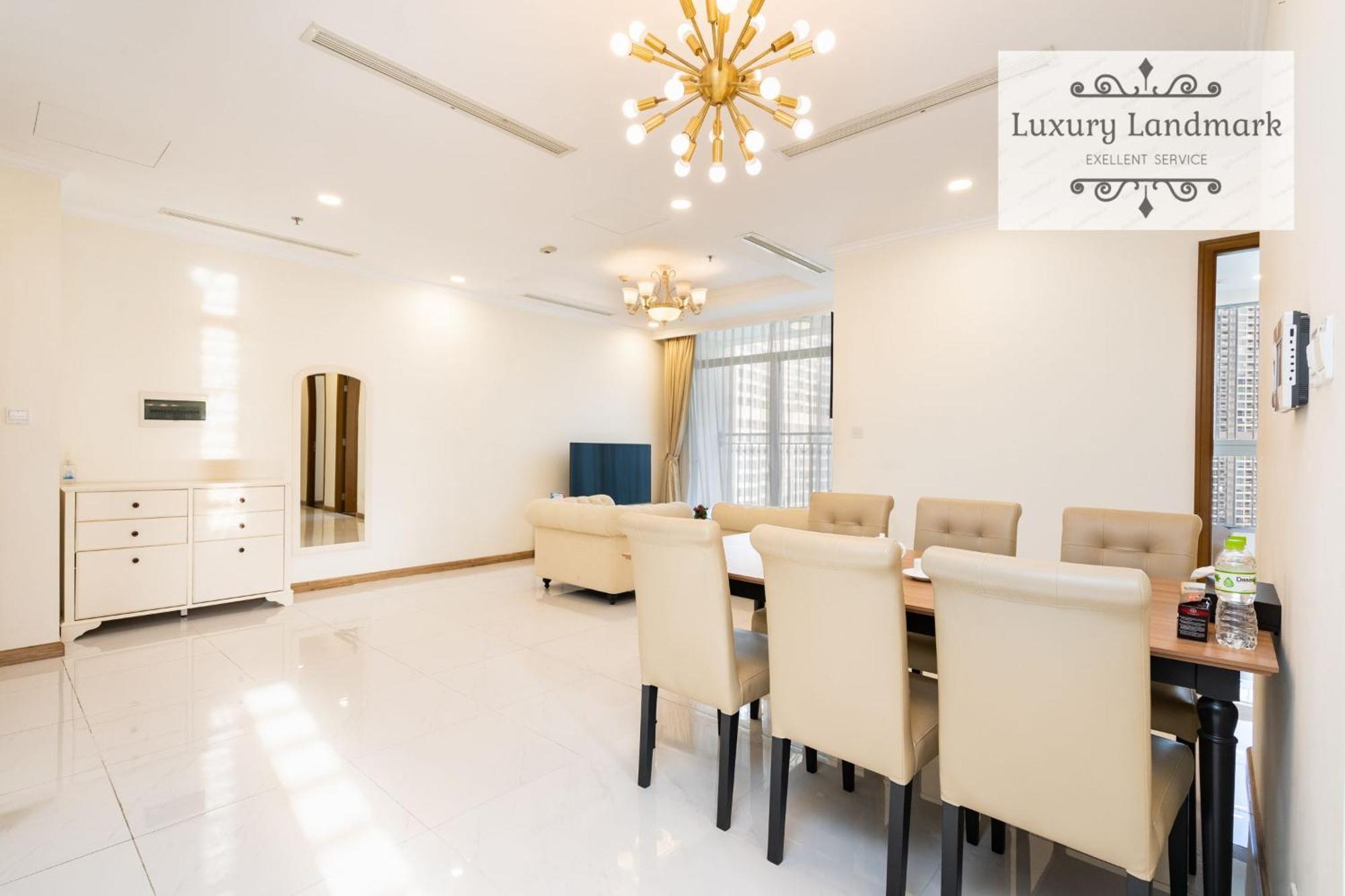 Landmark De Fusion - Vinhomes Central Park 4*