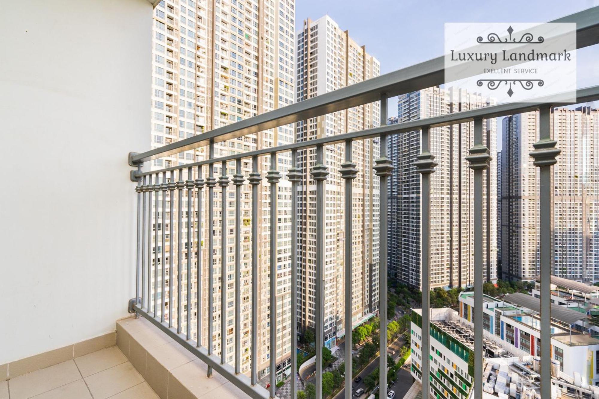 Landmark De Fusion - Vinhomes Central Park 4* Ho Chi Minh City