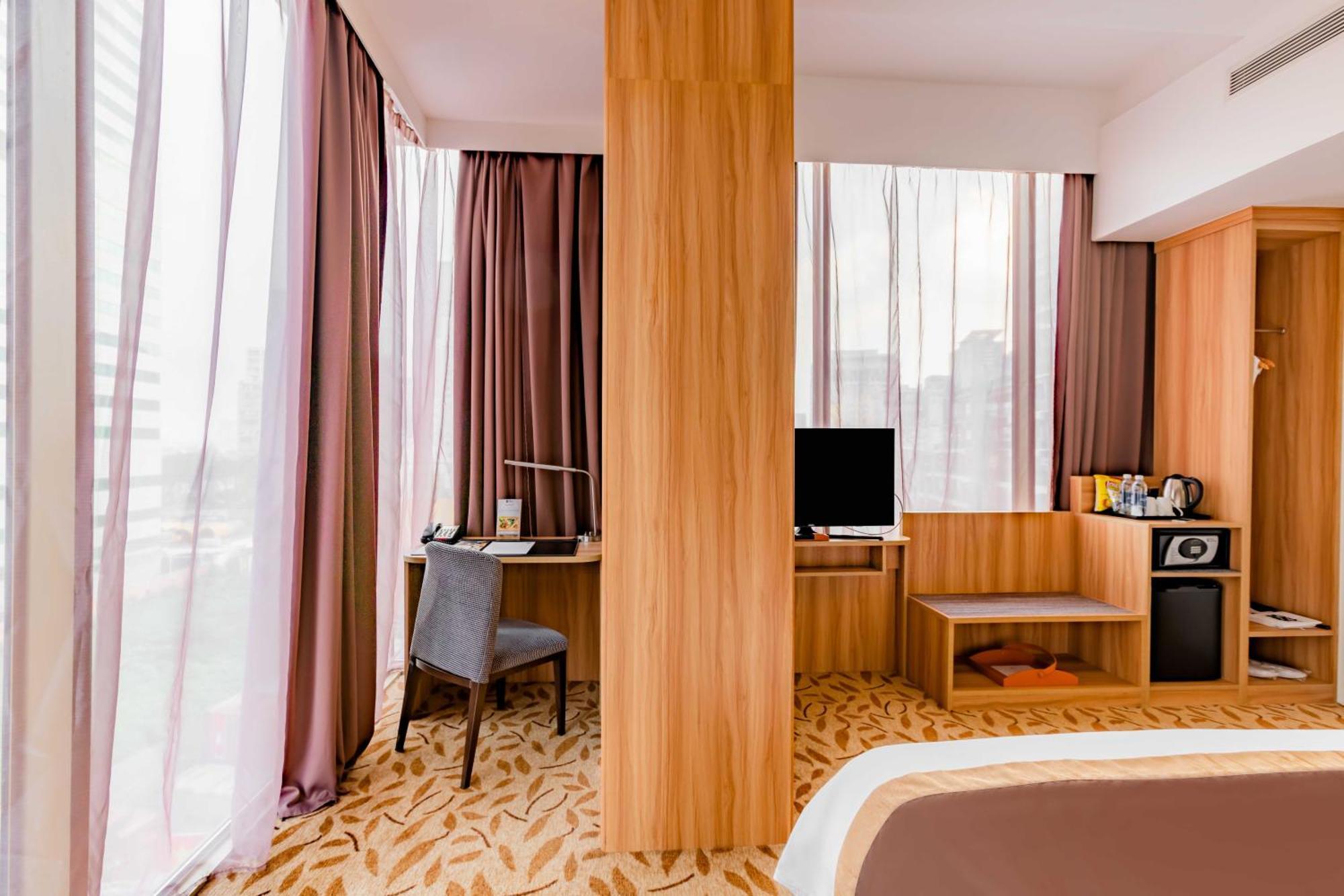 Hotel Bay Ho Chi Minh City
