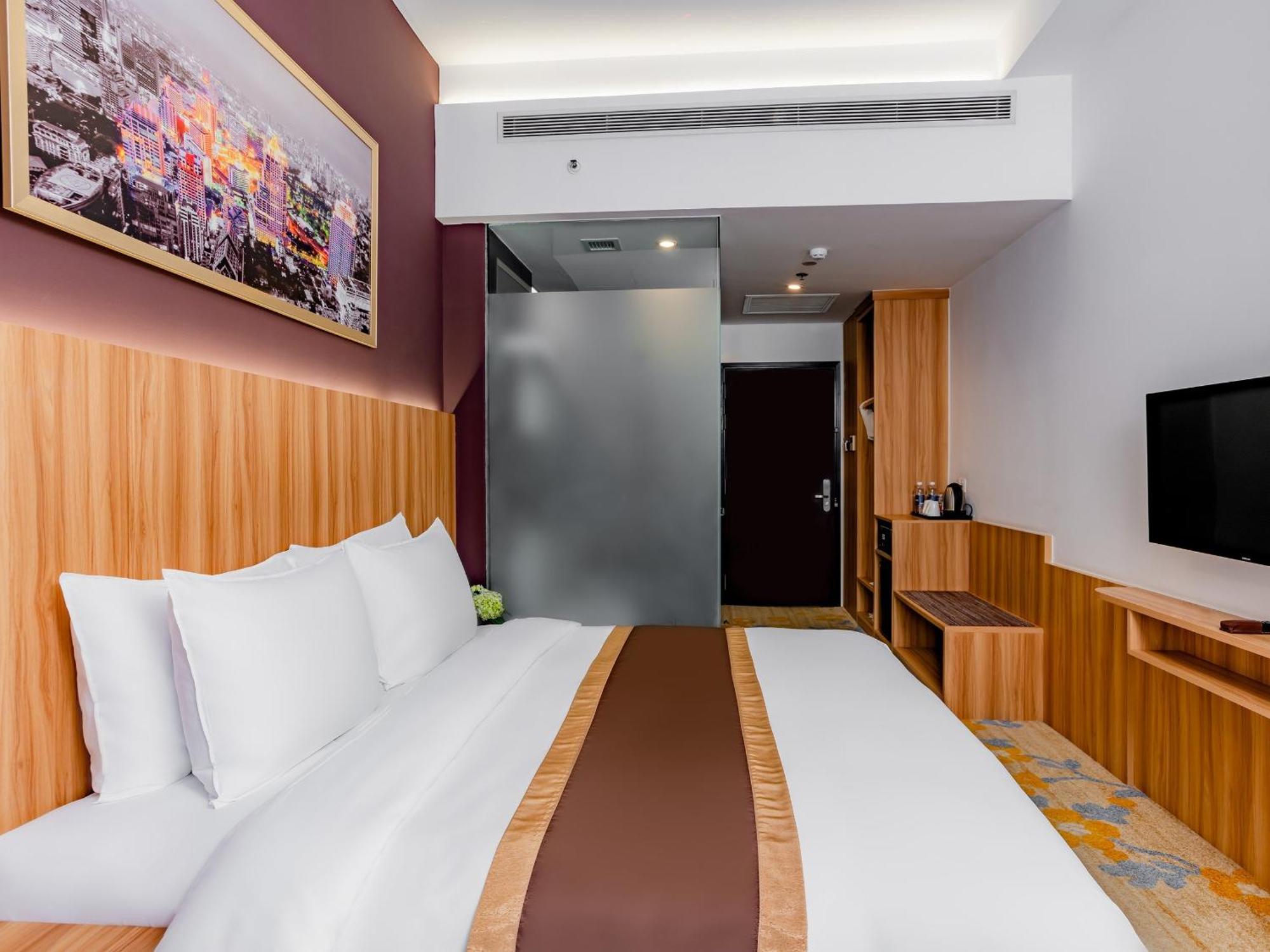 Bay Hotel