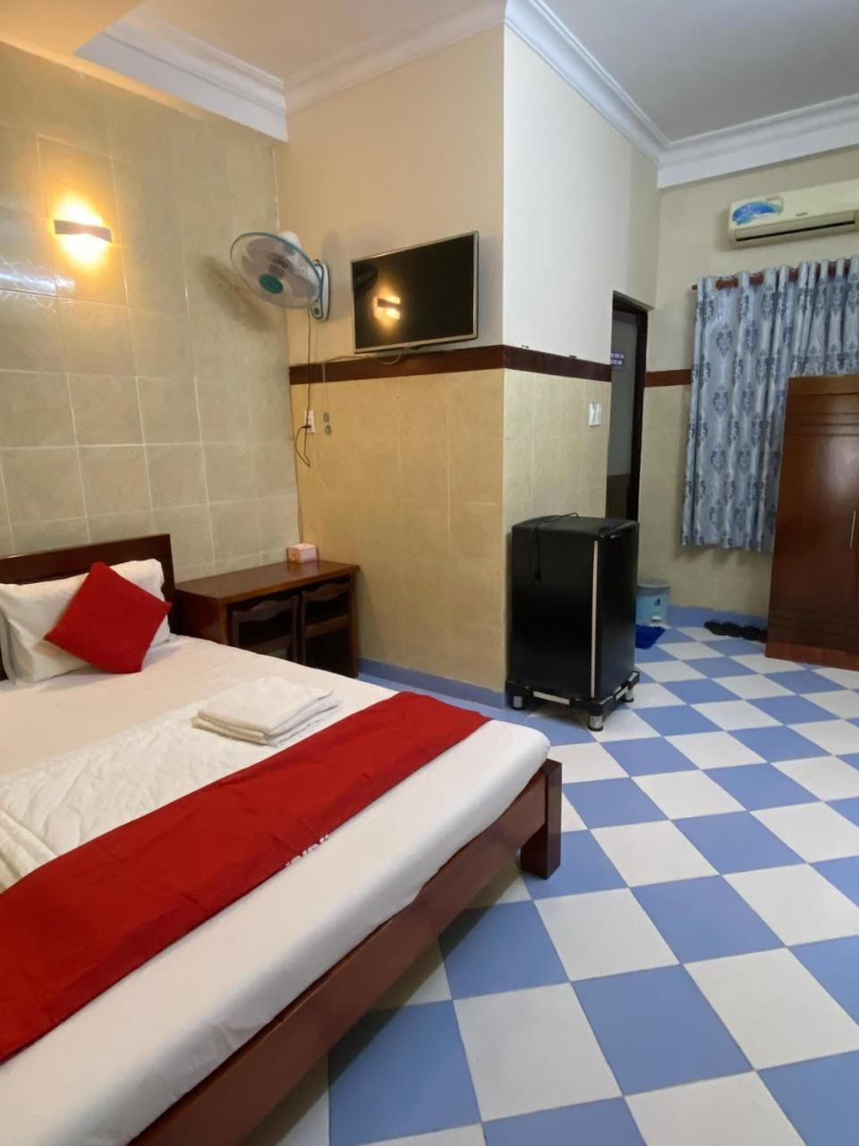 Hotel Thai *