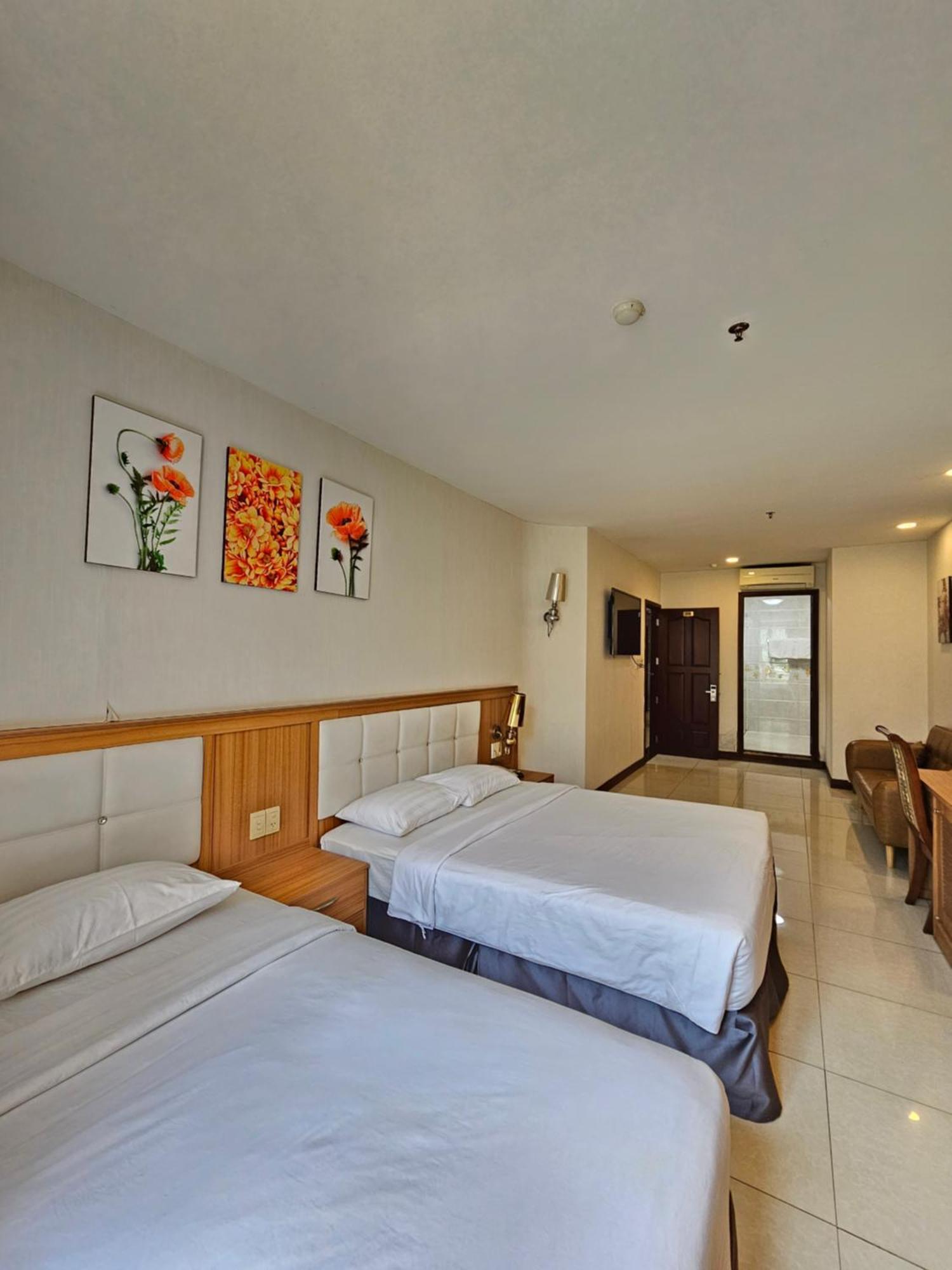 Lam Kinh Hotel 3*