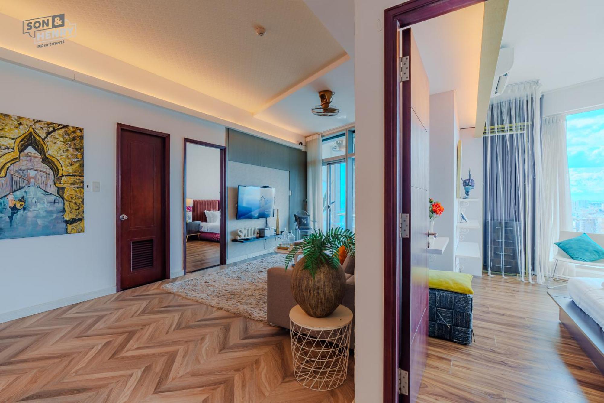 Son&henry Sailing Tower Apartment *