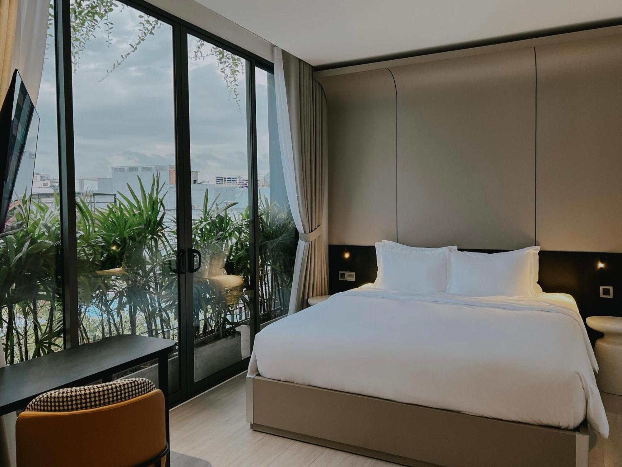 The Concept Hcmc- District 1 4*