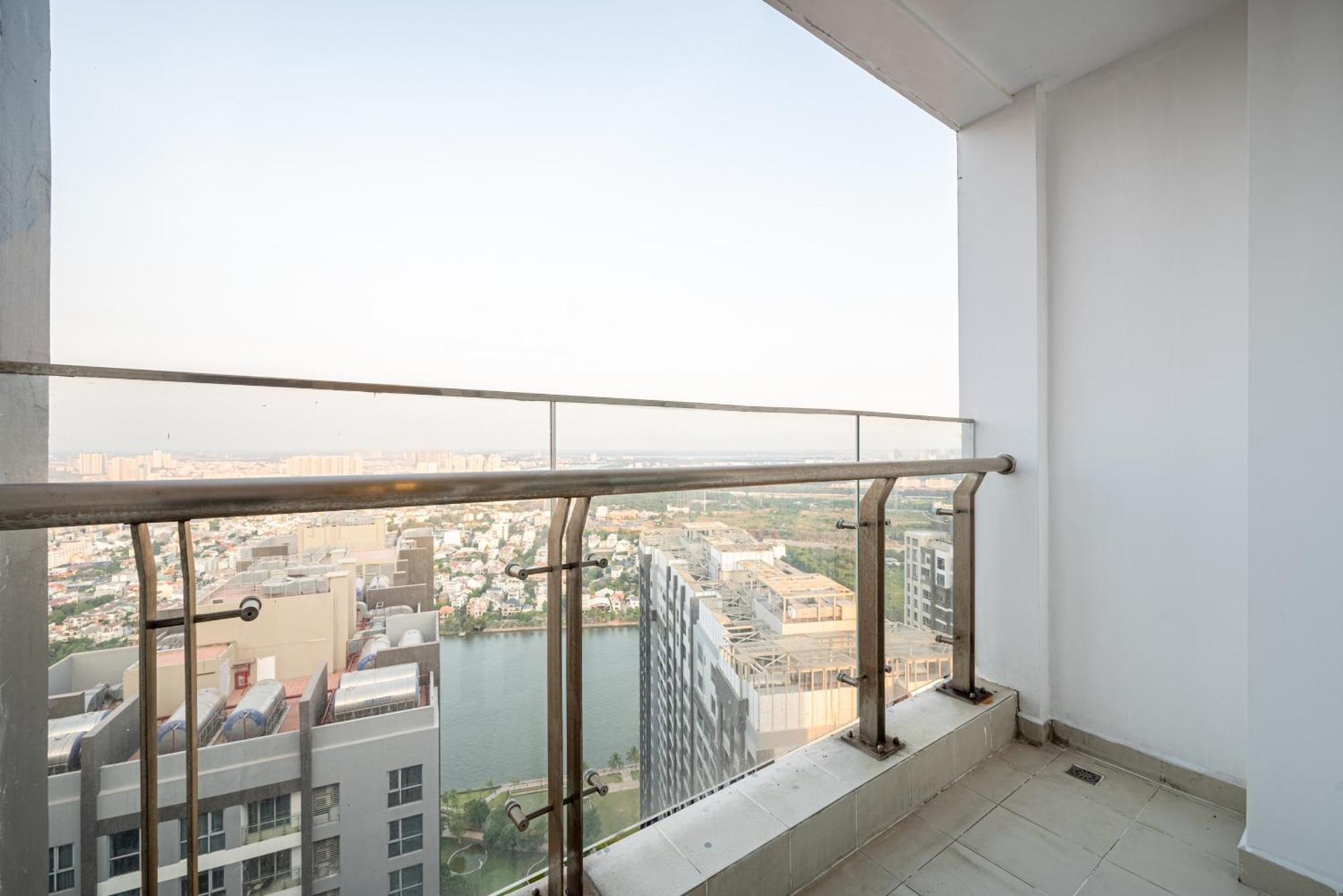 Sy's - Vinhomes Park - & View * Ho Chi Minh City