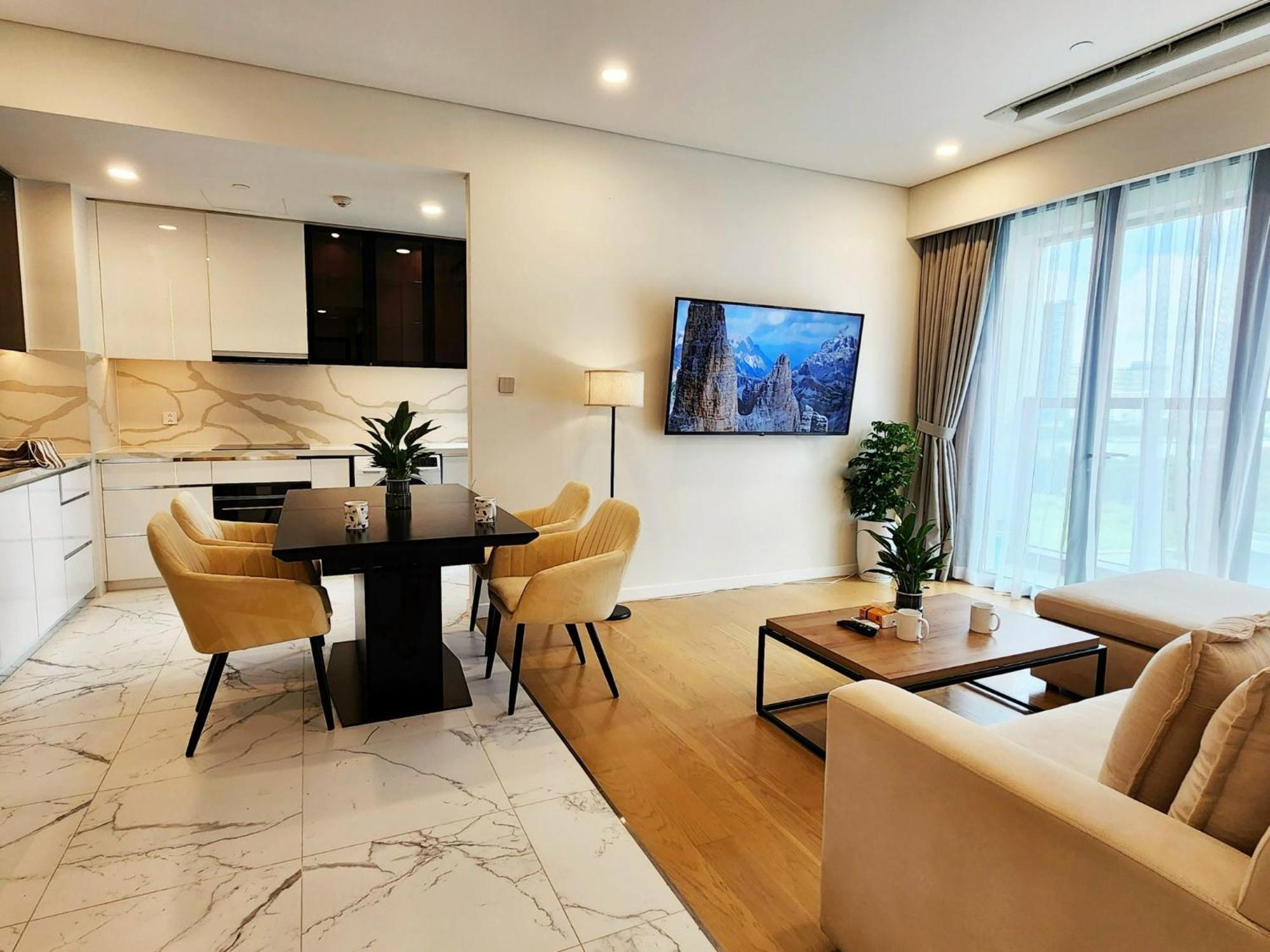 The Metropole Apartment
