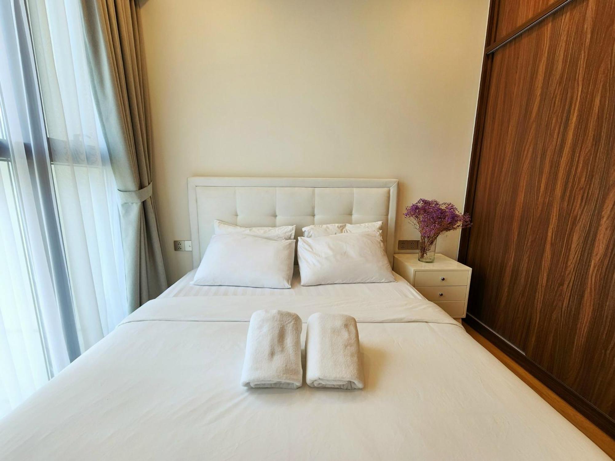 The Metropole *