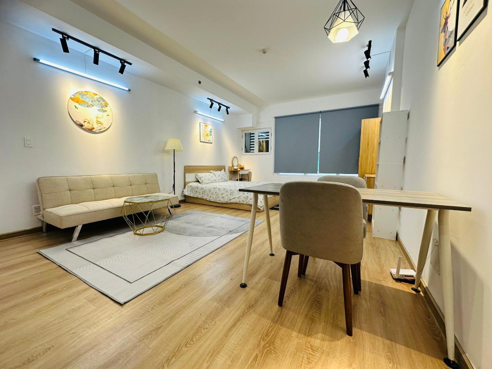 Apartment Charmington La Pointe - Luxury District 10 *
