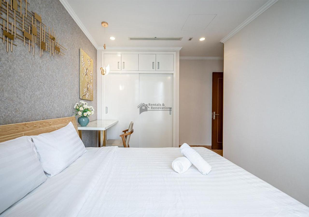 The Landmark Luxury Vinhomes - The Buildings Nearby Landmark 81 Apartment *