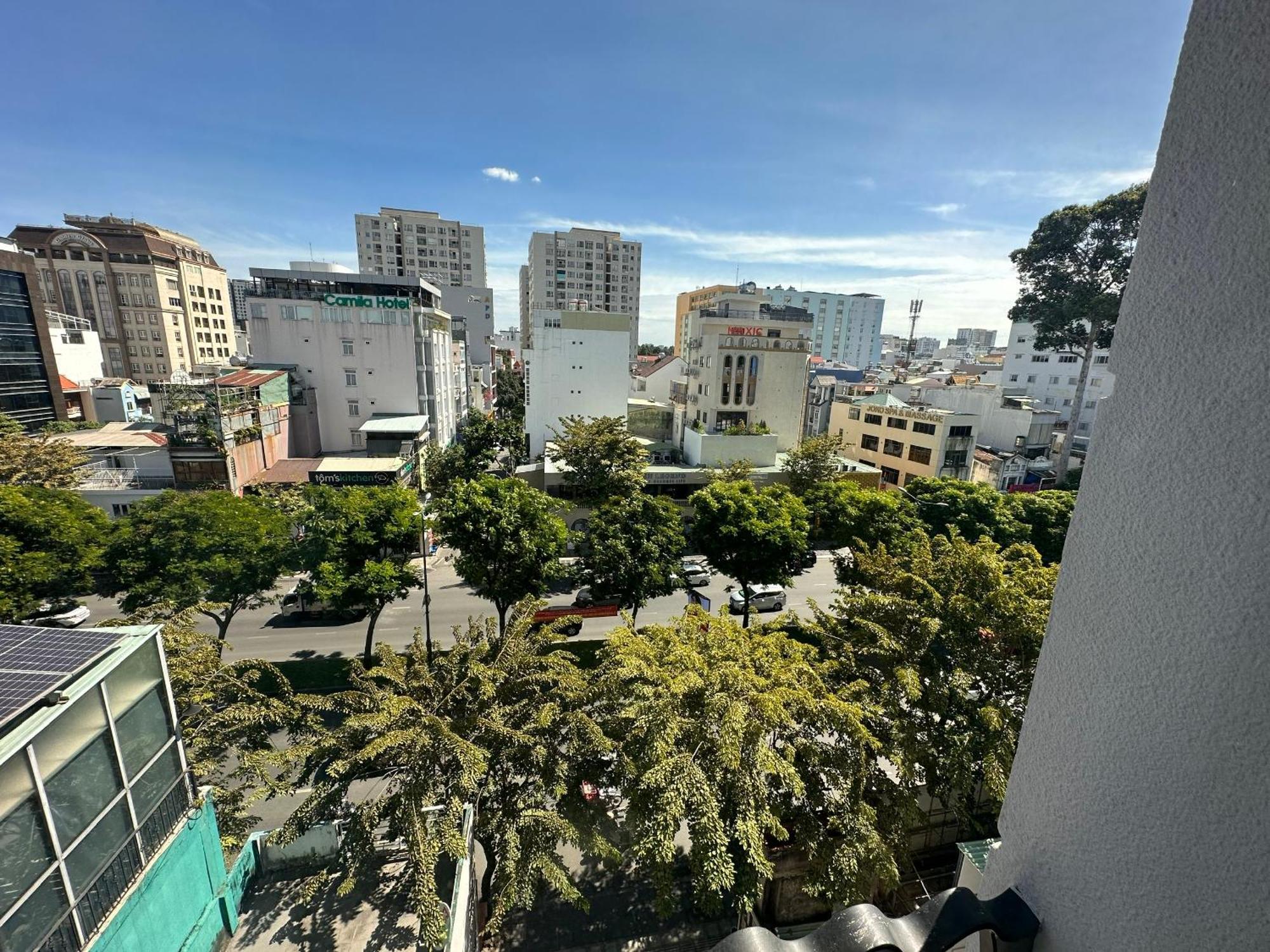 Iris Saigon 3* TP. Hồ Chí Minh