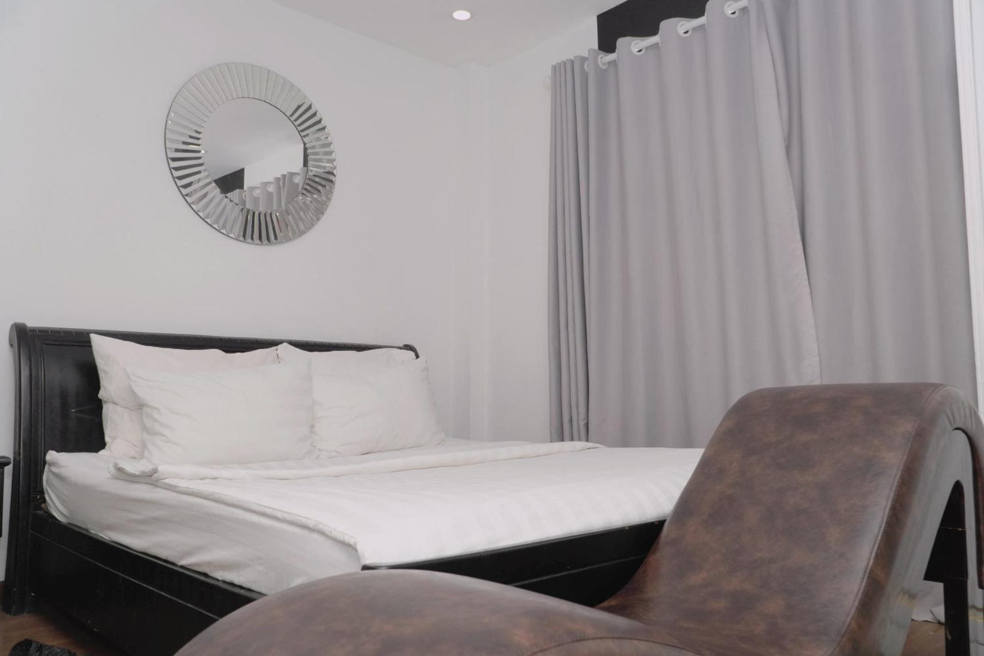 Galaxy Hotel 3*