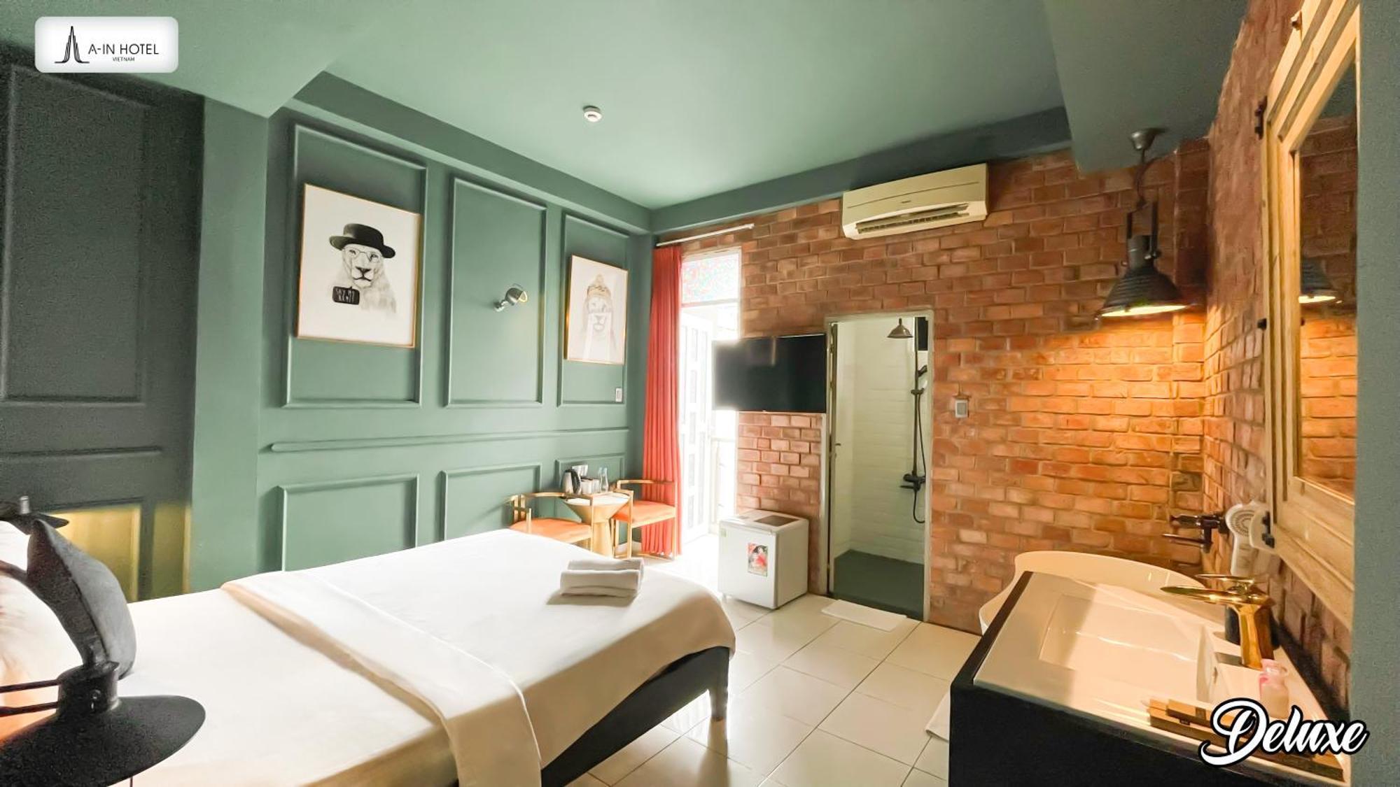 A In Glamour Hotel 2*