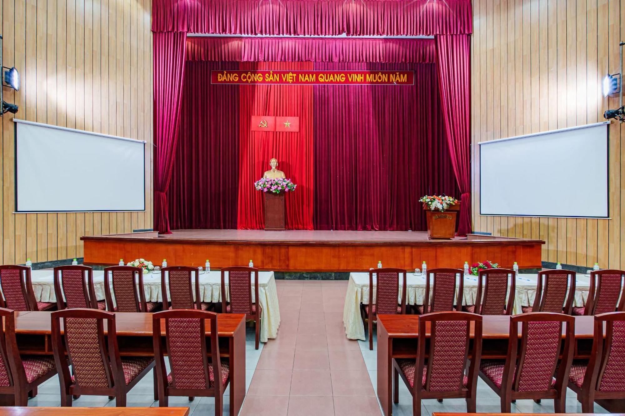 T78 Khách sạn 3*