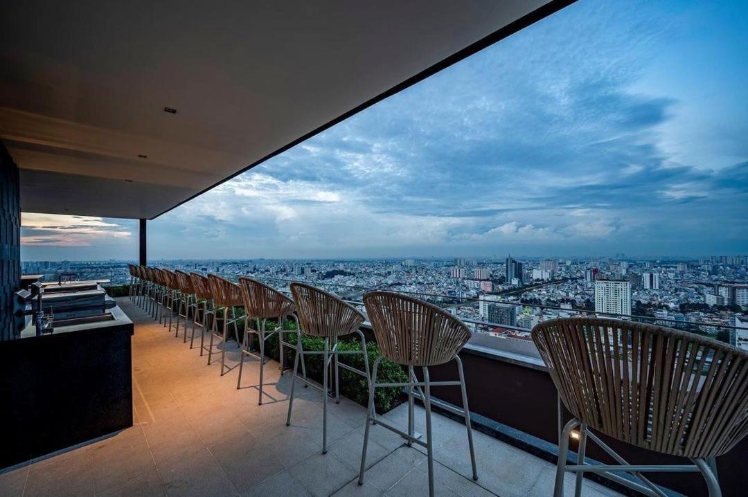 Luxury The Marq-free Infinity Pool, Gym & Bbq-d1 Bed & Breakfast *