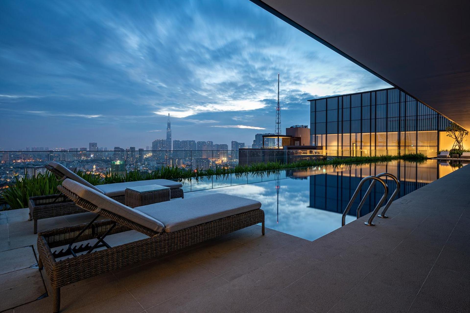 Luxury The Marq-free Infinity Pool, Gym & Bbq-d1 Bed & Breakfast