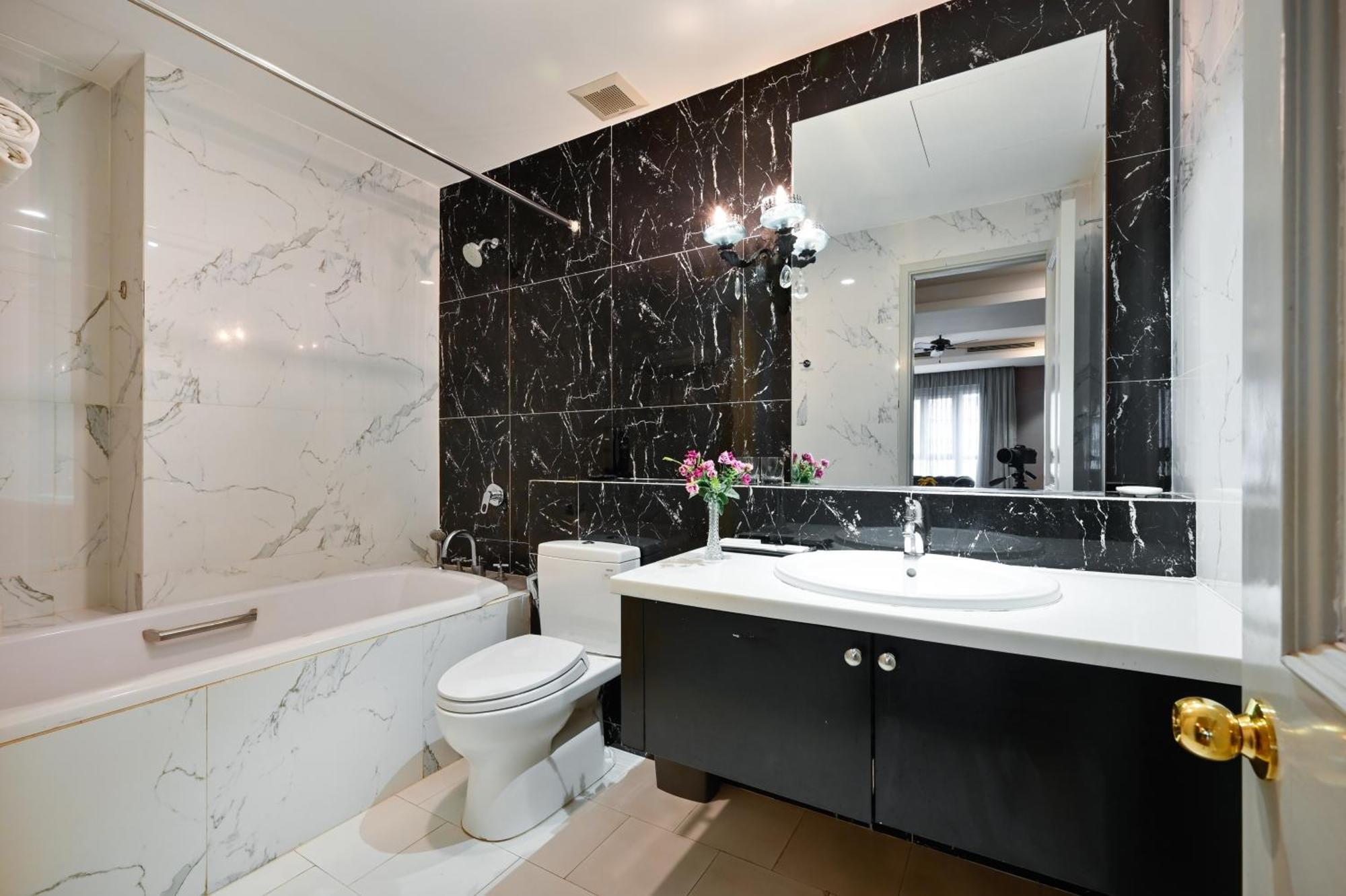Sam Royal 4*