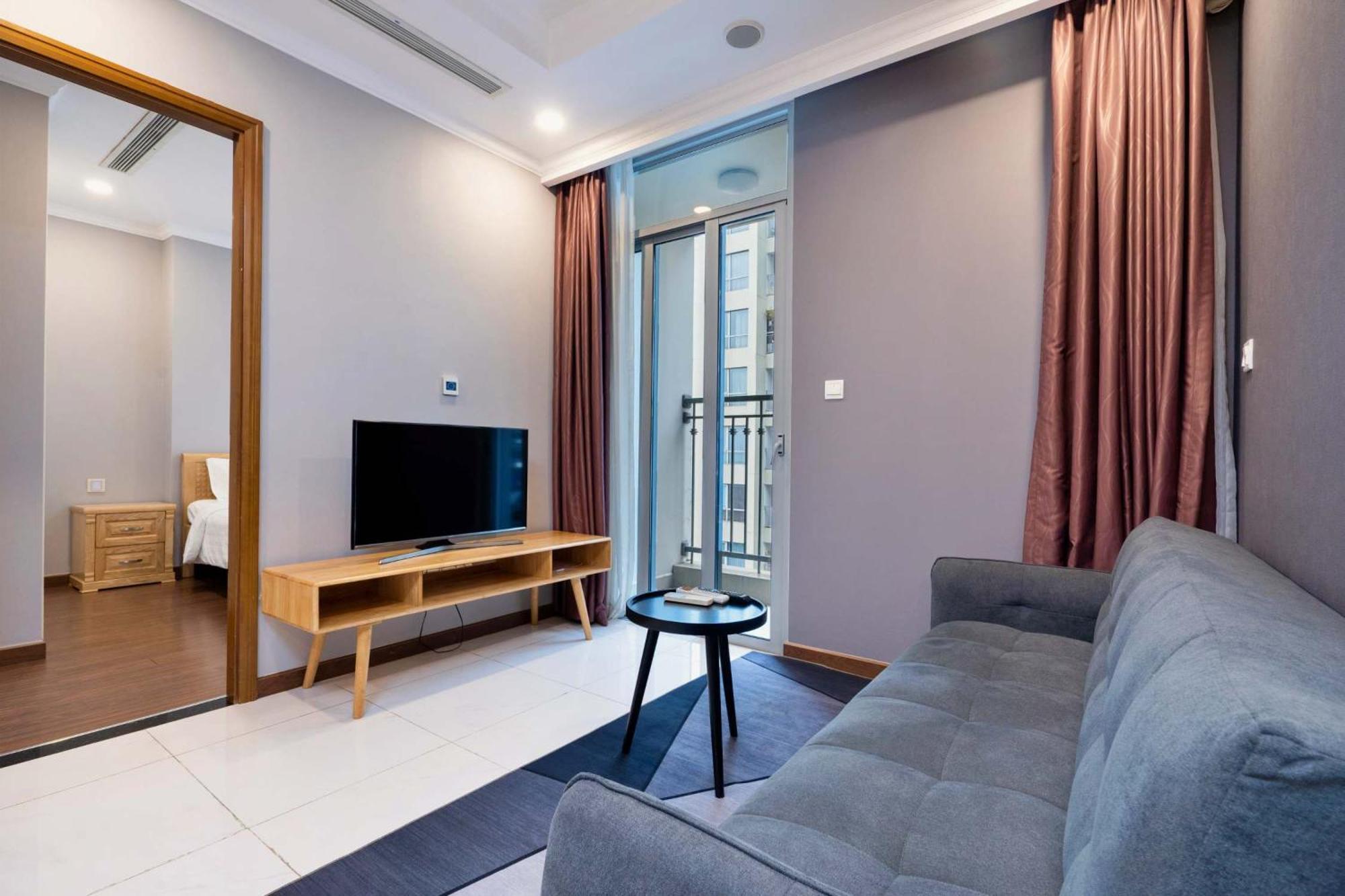 Saigon Vinhomes Luxury Landmark Apartment *