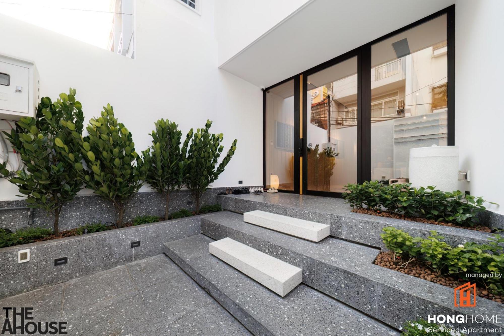 The Ahouse High-end Interior Design Building * Ho Chi Minh City