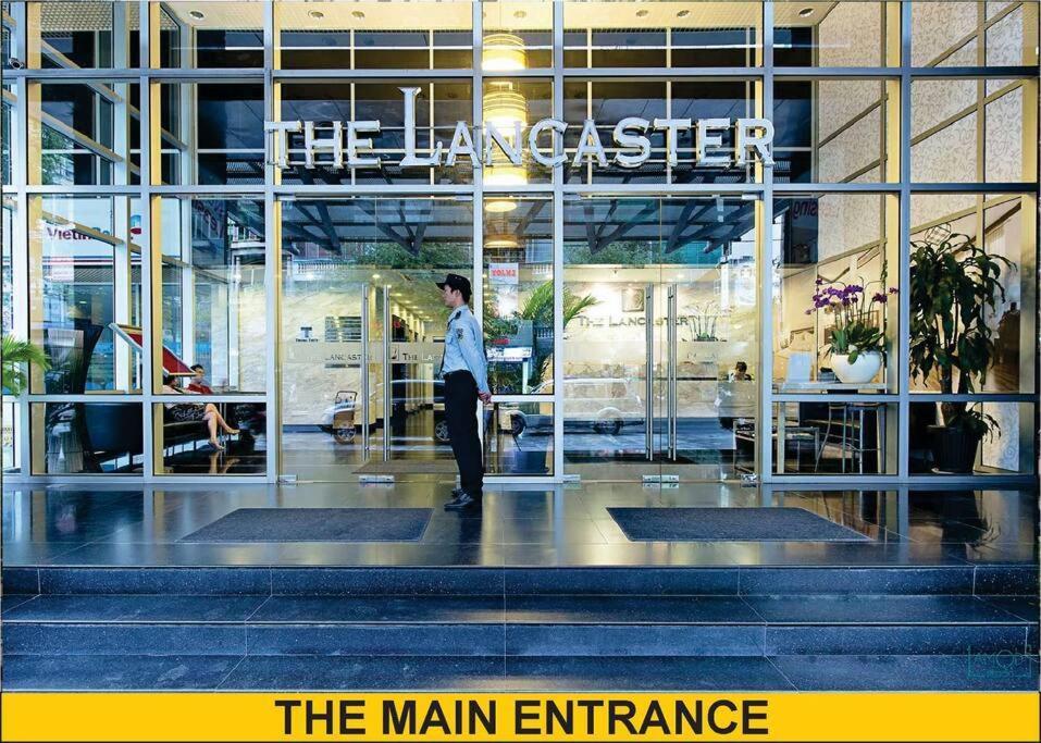 The Rixx Japantown Lancaster Bathtub Netflix Bar Apartment Ho Chi Minh City