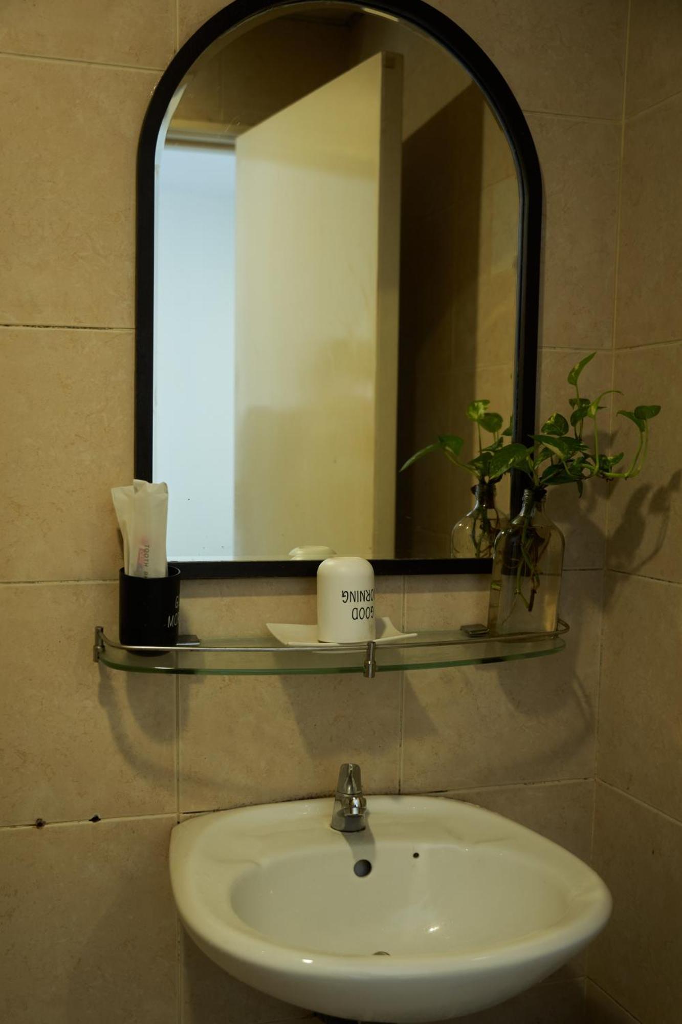 Khách sạn Trang An