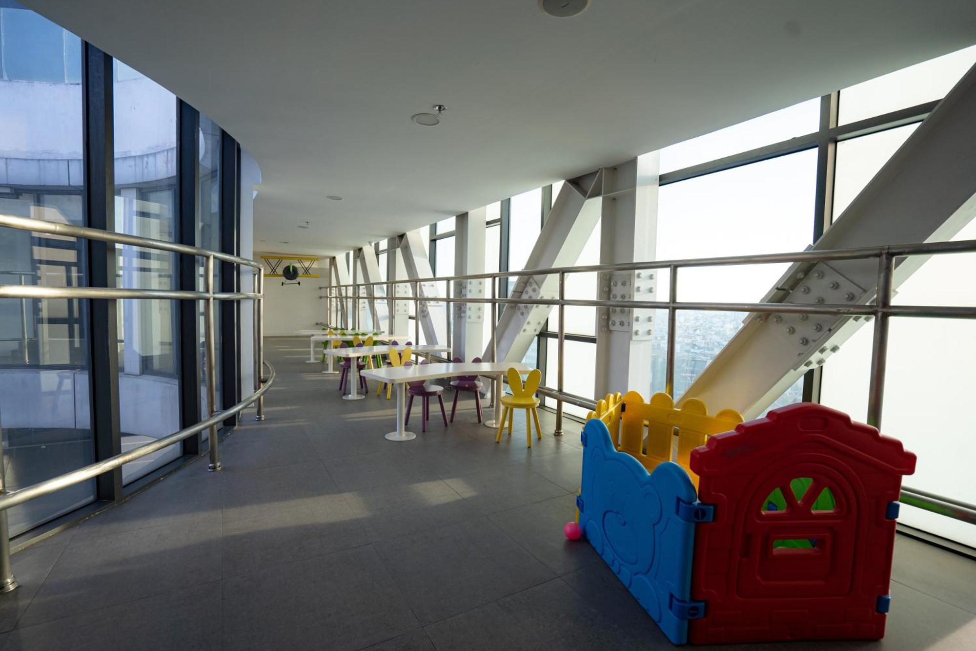 Airport Republic - Free Pool Gym And Kid Apartment *