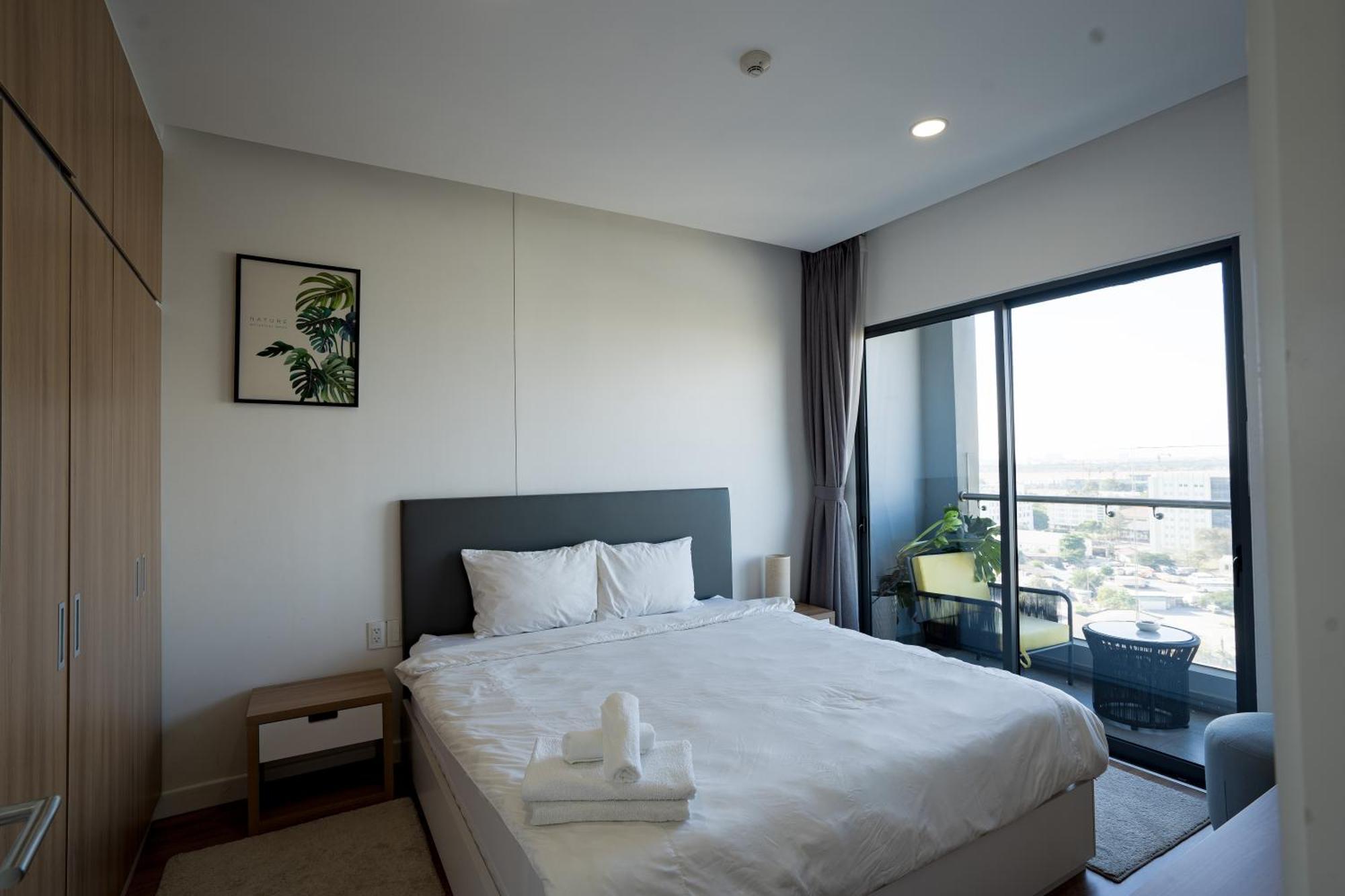 Apartment Airport Republic - Free Pool Gym And Kid