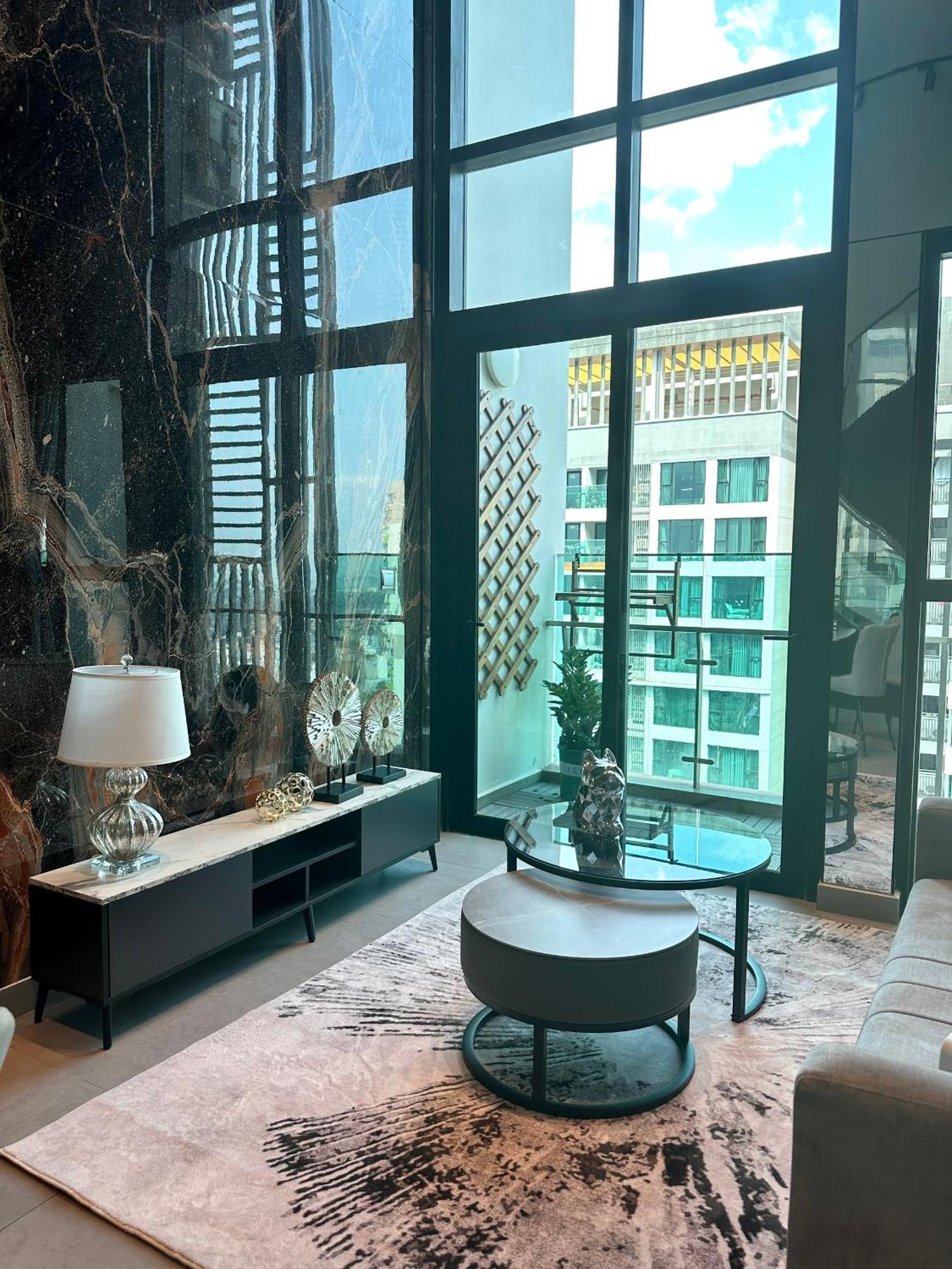 Feliz Luxurry Duplex Saigon * Ho Chi Minh City