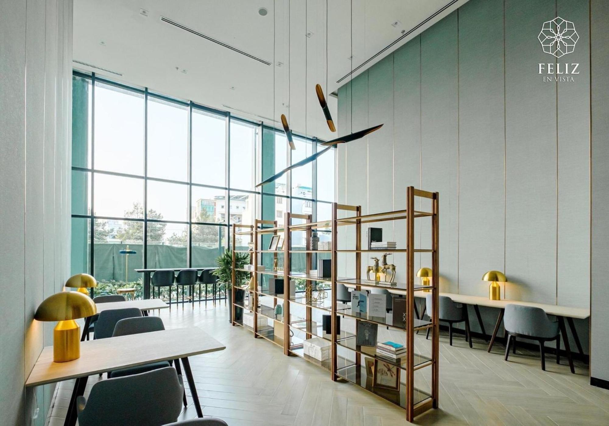 Feliz Luxurry Duplex Saigon Apartment