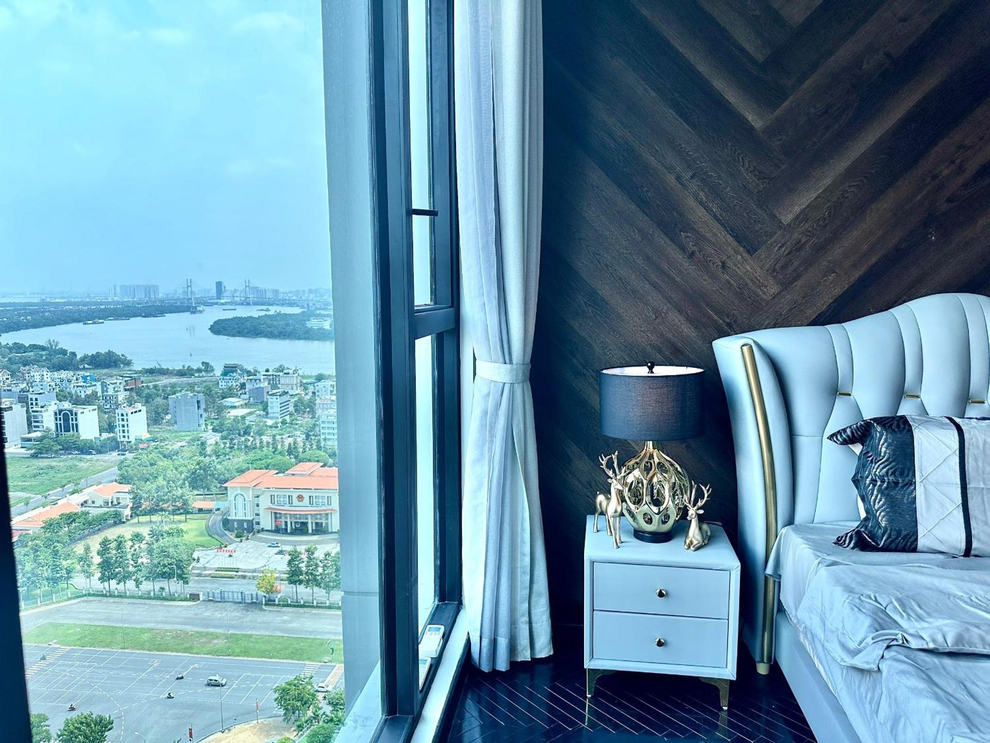 Feliz Luxurry Duplex Saigon *