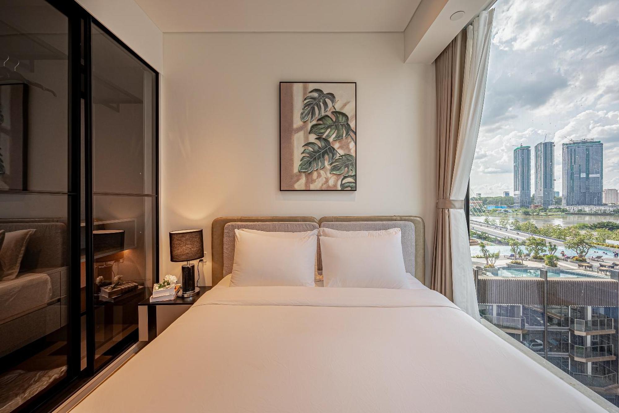 Apartment Opera Saigon *