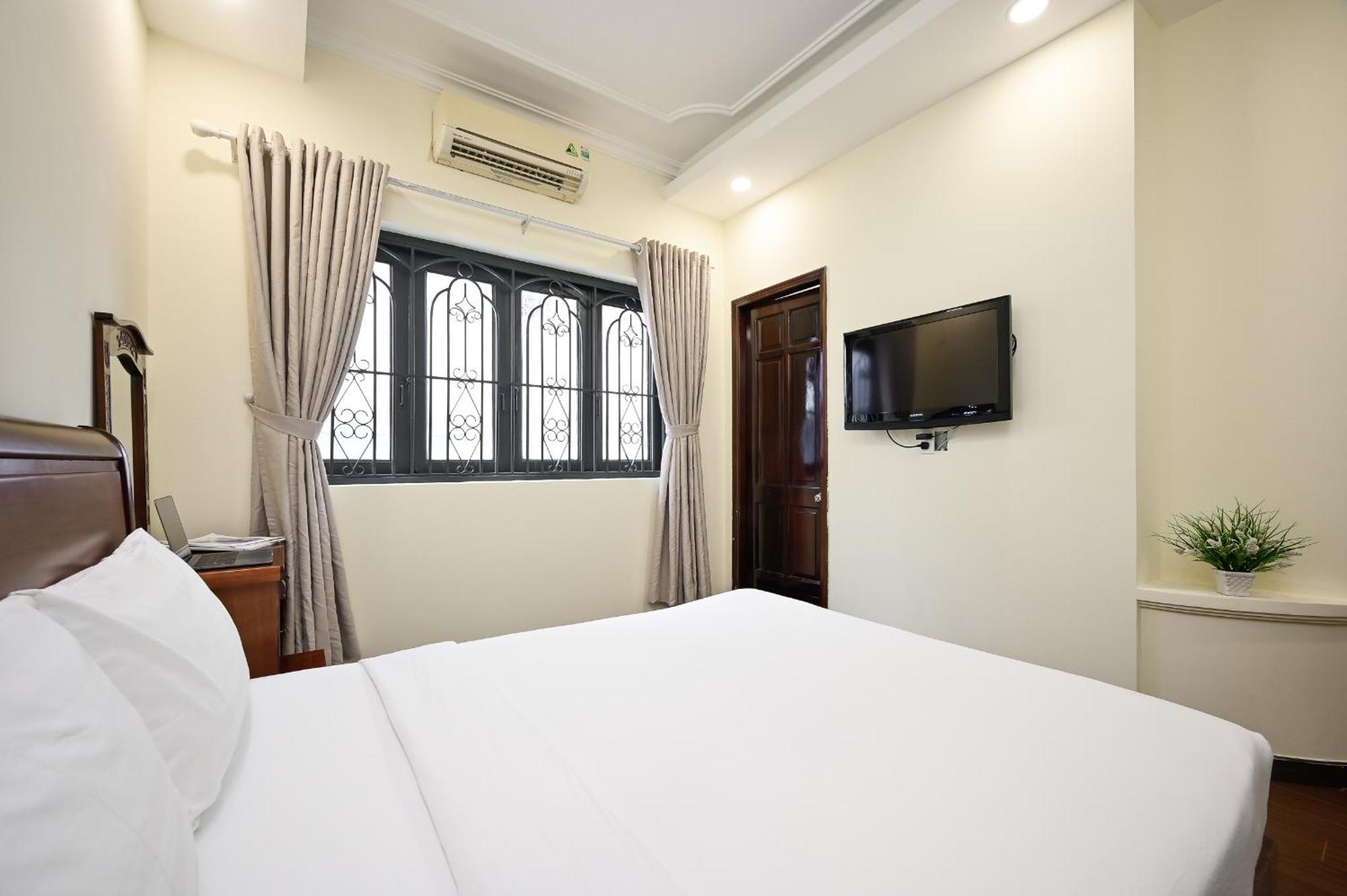 Hotel Red Sun Airport Saigon